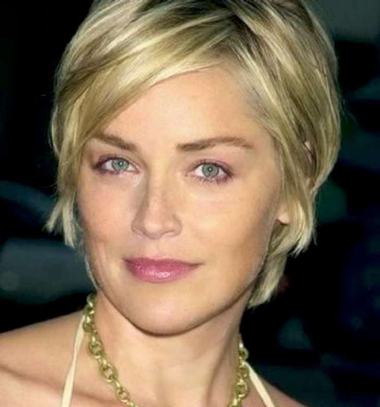 Hairstyles For Short Hair - 6