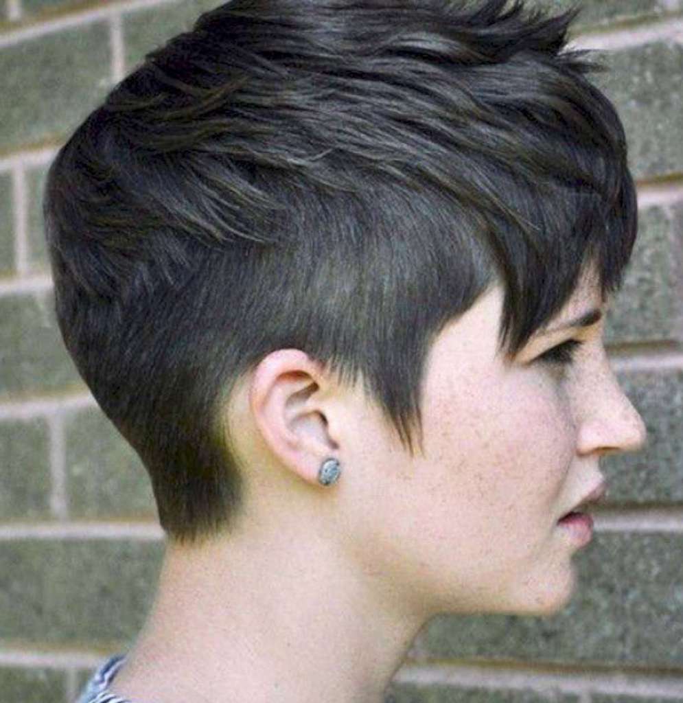 Short Hairstyles For Fine Hair - 7
