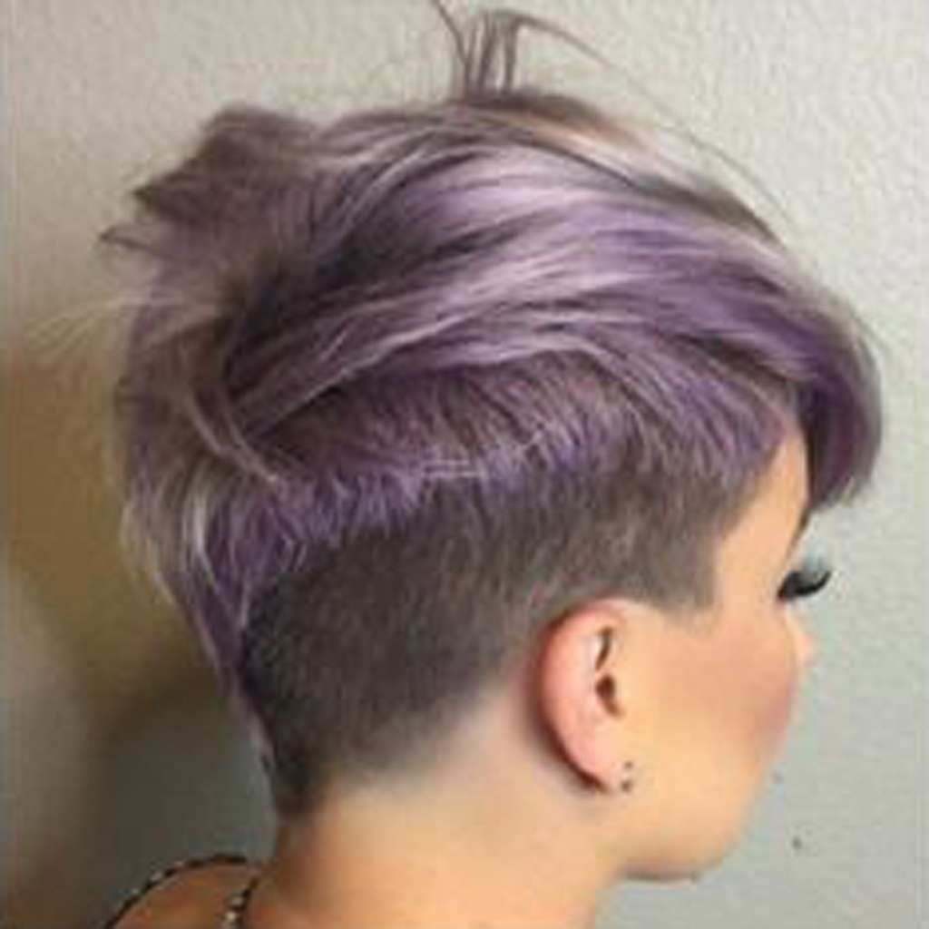 Short Hairstyles For Women - 10