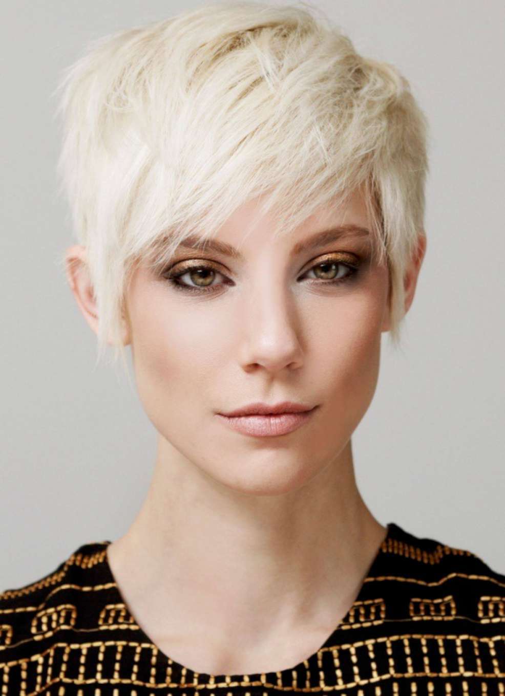 Short Hairstyles For Women - 6