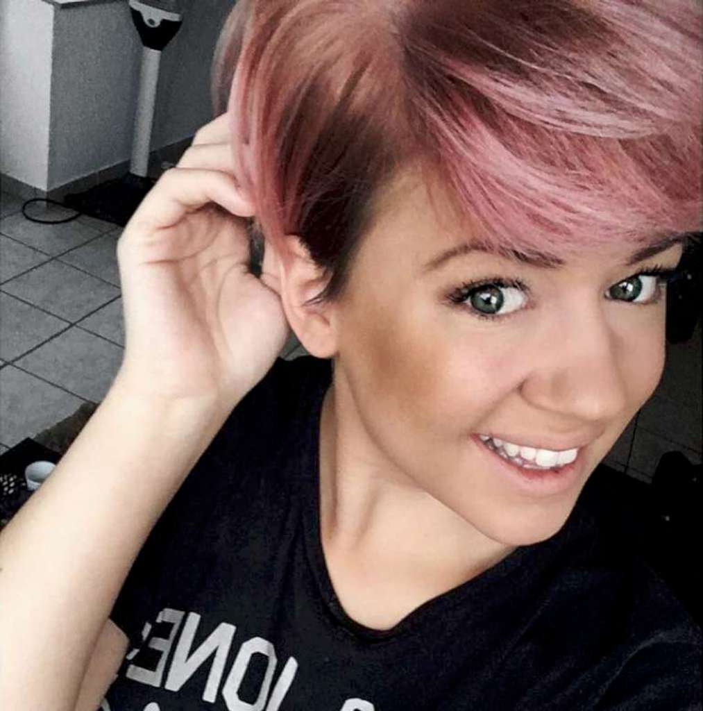 Short Pink Hairstyles 2017 - 3