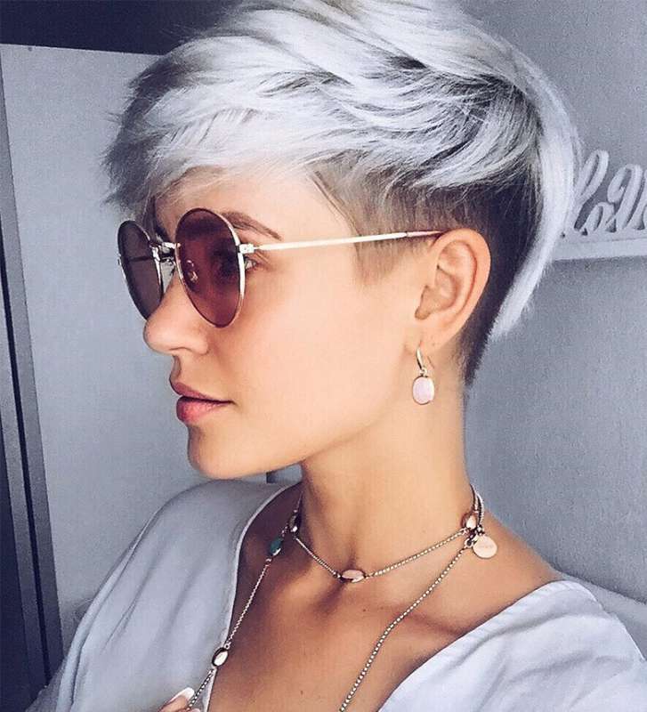 Madeleine Schön Short Hairstyles - 1