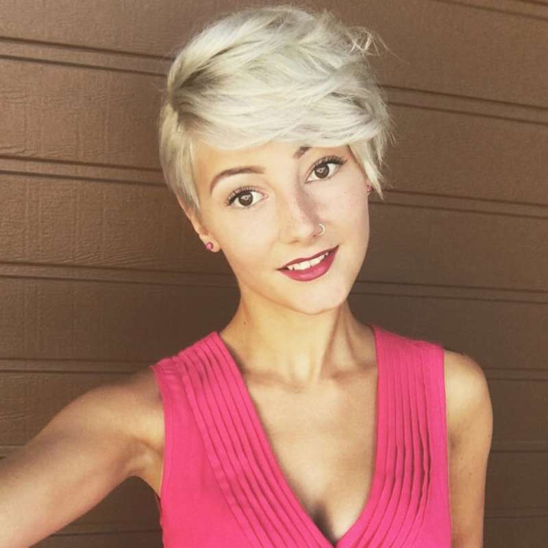 Mari Stru Short Hairstyles - 2