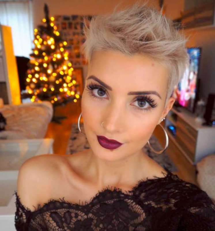 Short Hairstyle 2018 – 159