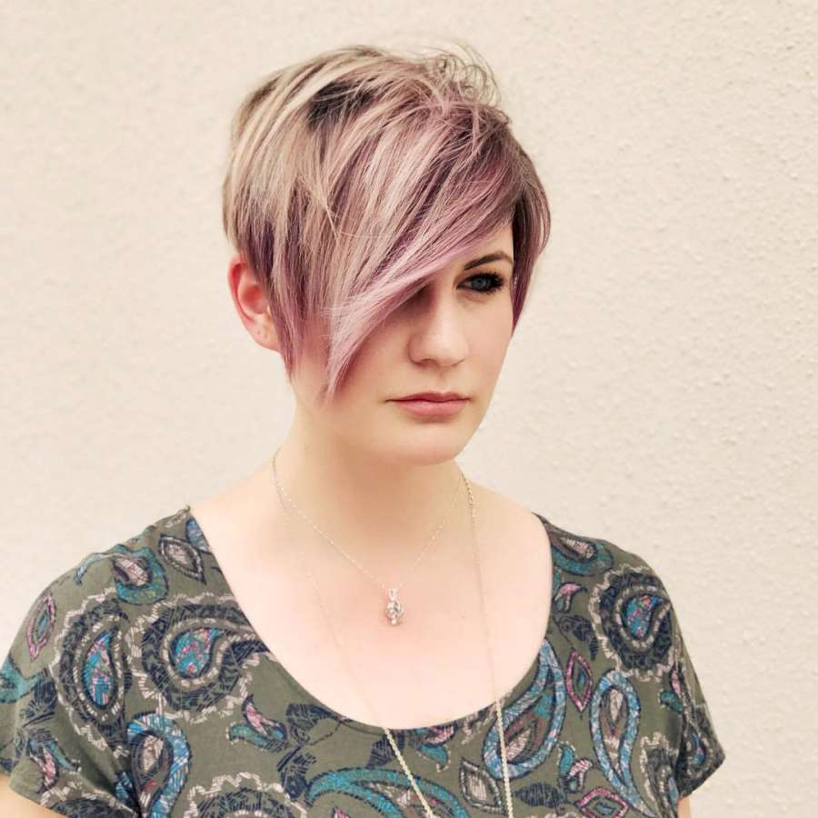 Danitza Ladwig Short Hairstyles - 2