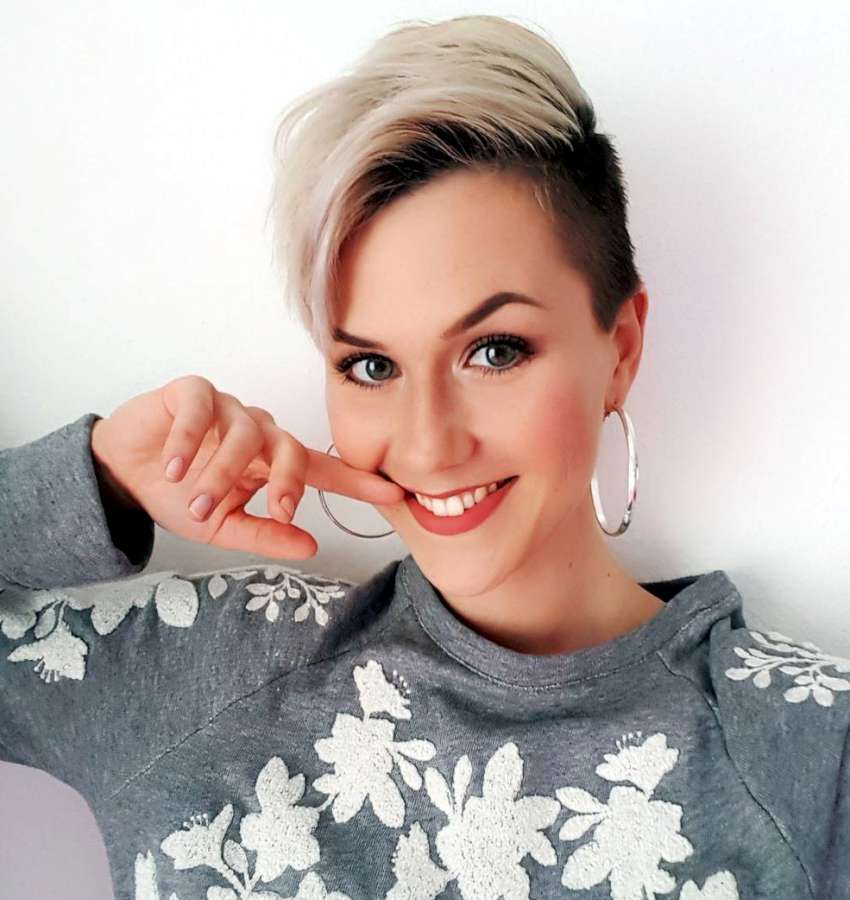 Short Hairstyles Alina - 6