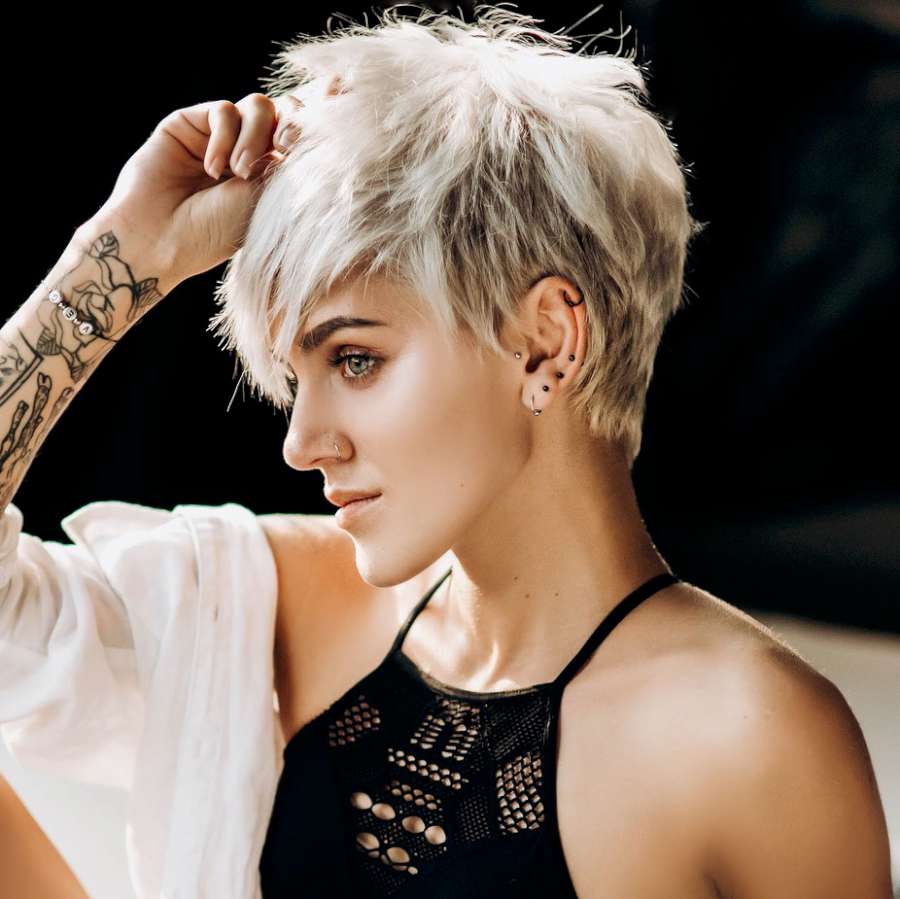 Yulia Short Hairstyles - 5