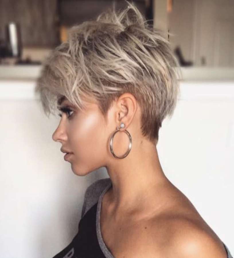 Autumn Hartt Short Hairstyles - 2